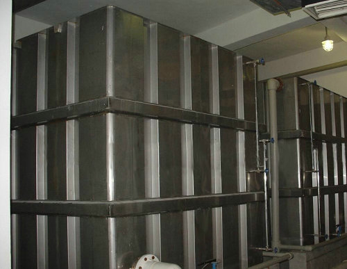 不锈钢肋板水箱：品质保障与节能环保
