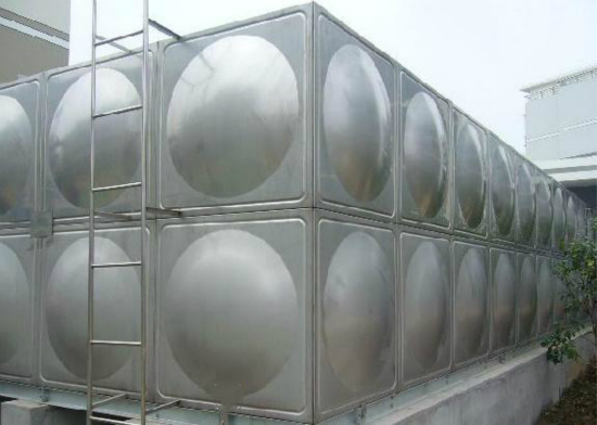 如何科学清洗304不锈钢生活水箱让你的家居环境更健康