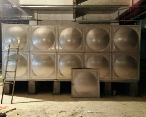 西平县某医院48吨保温水箱项目